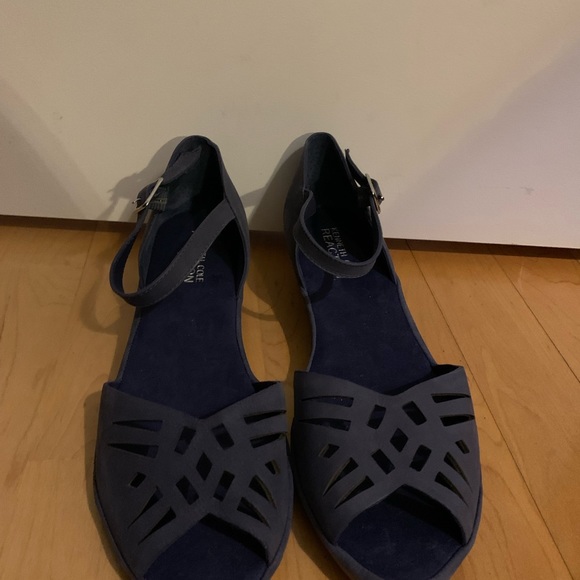 Brand: Kenneth Cole Reaction Blue Open Toe 1 inch Wedge Size 7.5 - Picture 2 of 8